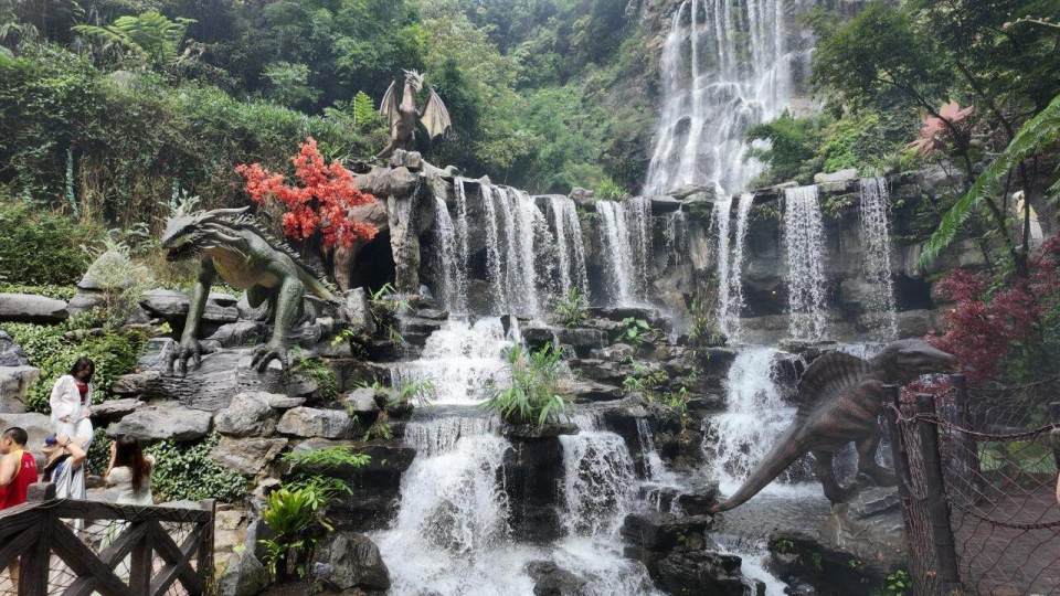 的漂流赛道, yzSNl, 程中刺激