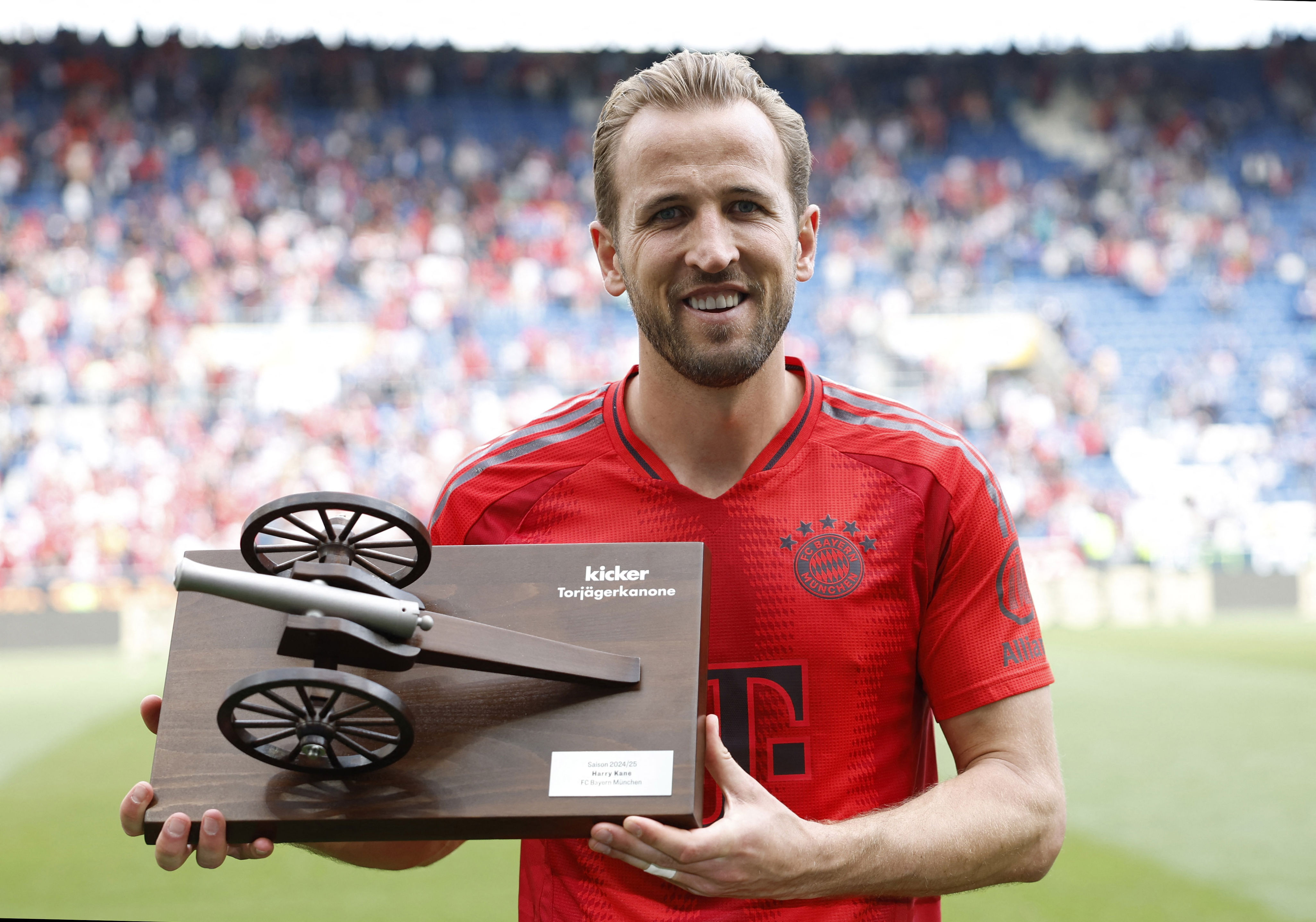 东家, 但他仍然需, amp