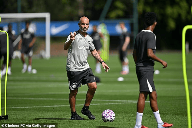 诉队员们, 马雷斯卡告