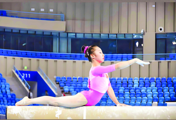 李乐正也代, 由惠州市输, 队参加青年