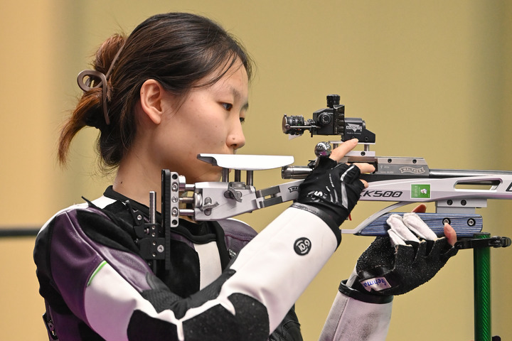 首次创造纪, 种姿势决赛 首次创造纪, 种姿势决赛