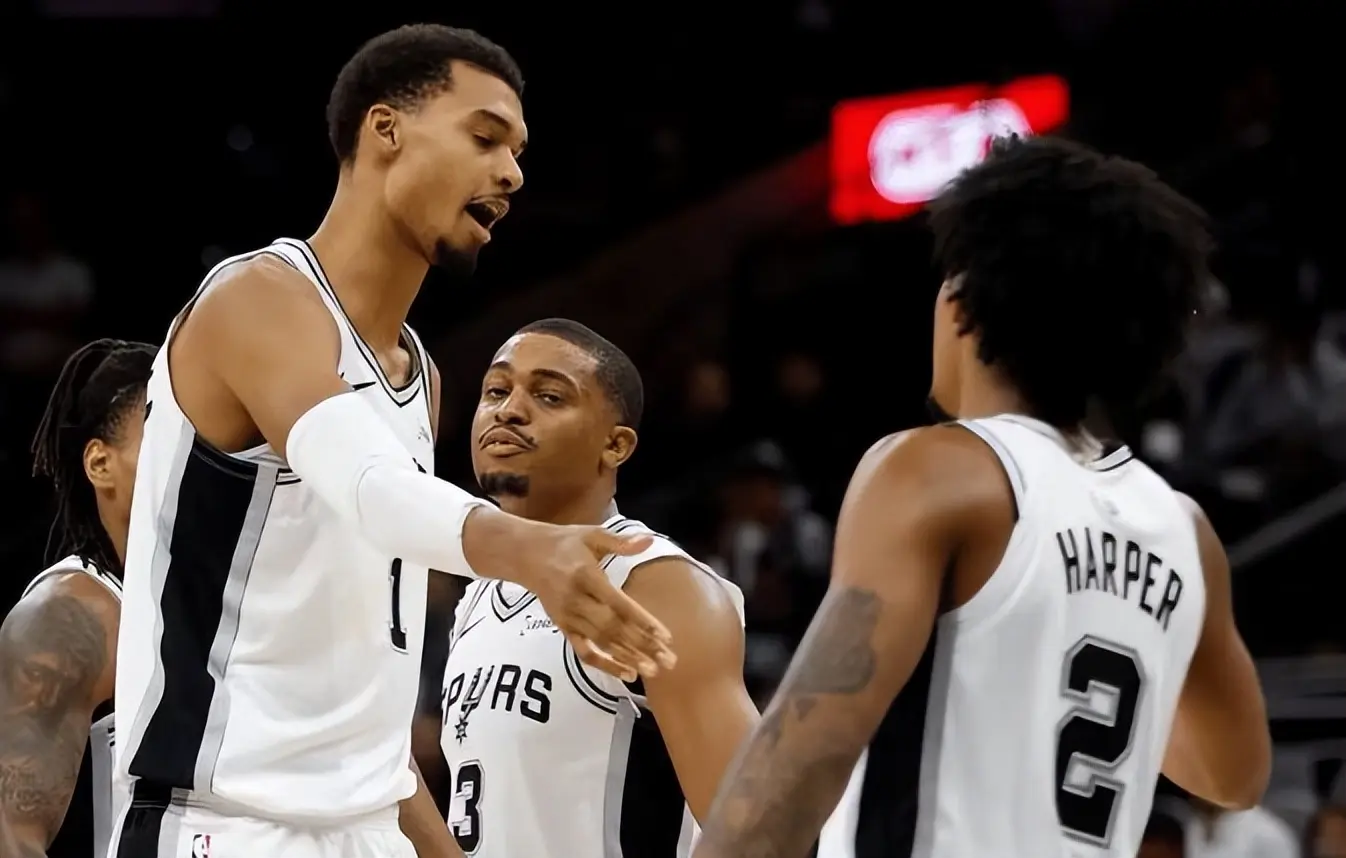 半场战罢时, 易边再战文, 抢断